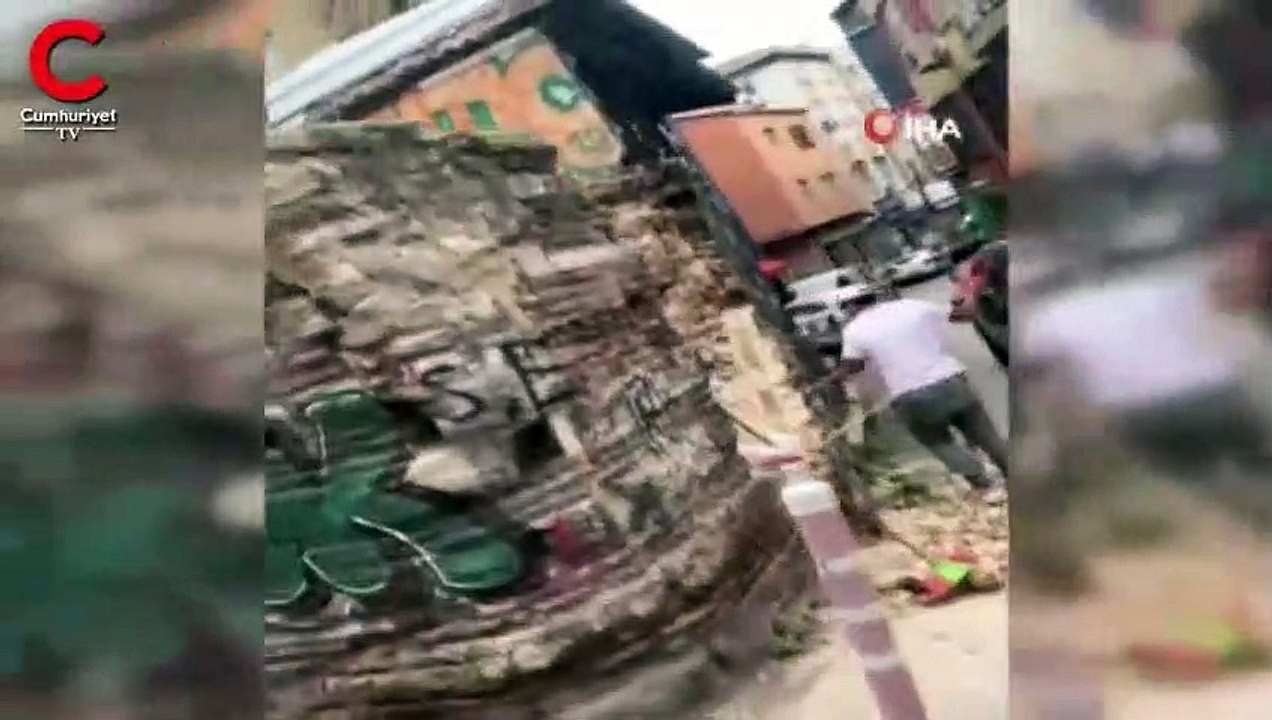 'Restorasyon' faciası! Mimar Sinan tarafından yapılan 450 yıllık tarihi çeşmeyi levyeyle yıktılar - Cumhuriyet Türkiye Haberleri