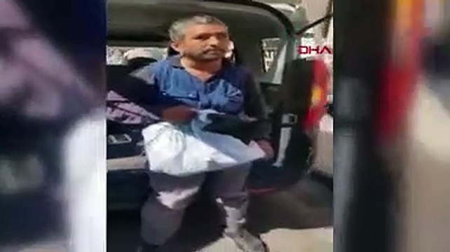 Tekerlekli sandalyedeki dilenci, zabıtayı görünce ayağa kalktı