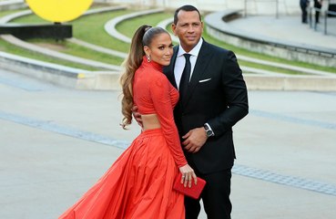 Jennifer Lopez asks for marriage advice
