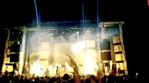 لحظة وفاة مغنية إسبانية على المسرح بعد انفجار الألعاب النارية