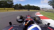 Onboard in Brands Hatch | David Coulthard goes for a lap in the RB7