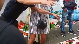 Une touriste militante vegan mord un vendeur de poulet au Maroc
