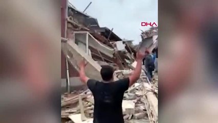 Belçika'da doğalgaz patlaması 3 bina çöktü