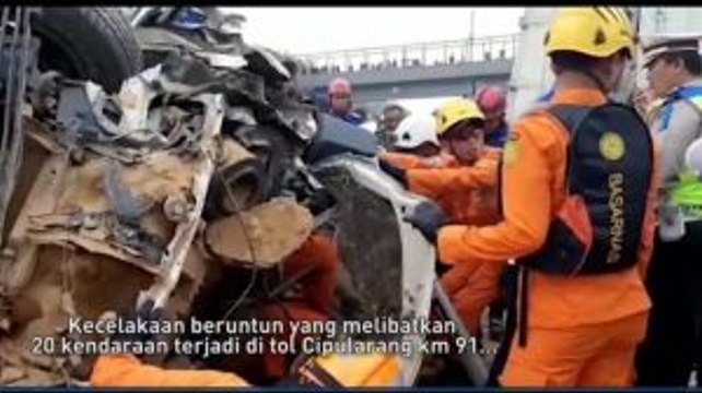8 Orang Tewas dalam Kecelakaan Beruntun di Cipularang
