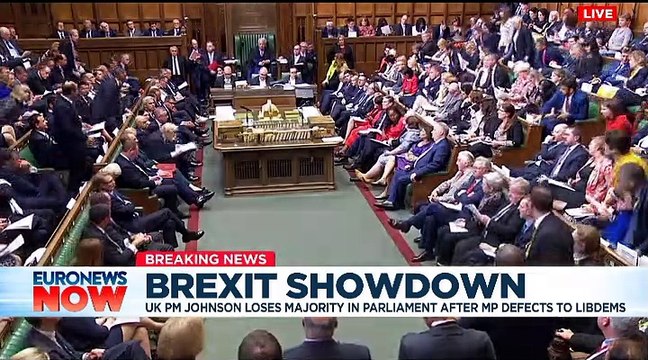 Boris Johnson loses parliamentary majority after MP Phillip Lee defects to Lib Dems