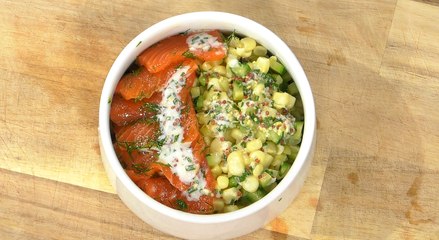 Bowl de courgettes saumon et citron vert