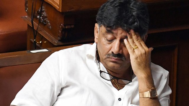 ಡಿಕೆಶಿ ಗೆ ಕೊಟ್ಟ ಮಾತನ್ನು ಉಳಿಸಿಕೊಳ್ತಾರ ರಮೇಶ್ ಕುಮಾರ್..? | DK Shivakumar | Oneindia Kannada