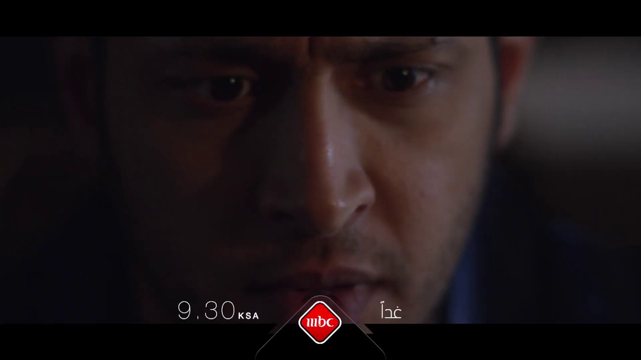 شاب يتلقى رسائل غامضة تهدد مستقبله في الفيلم السعودي "انتقام سري" على MBC1
