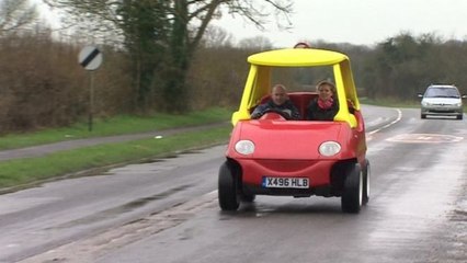 Ils conçoivent une version adulte  d'une célèbre voiture pour enfants !