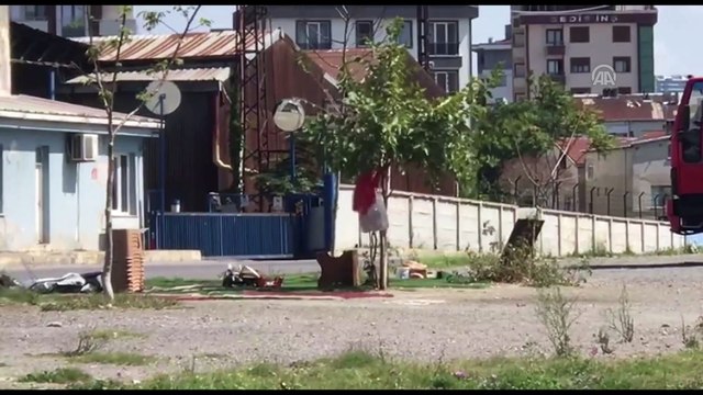 Kartal'da şüpheli paket fünyeyle patlatıldı - İSTANBUL