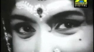 Ogo Kajol Noyona Horini-Hemanta Mukherjee