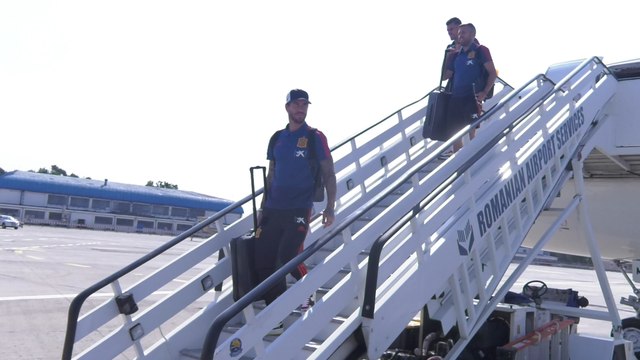 Llegada de la Selección Española a Bucarest