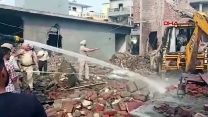 Hindistan'da havai fişek patlaması