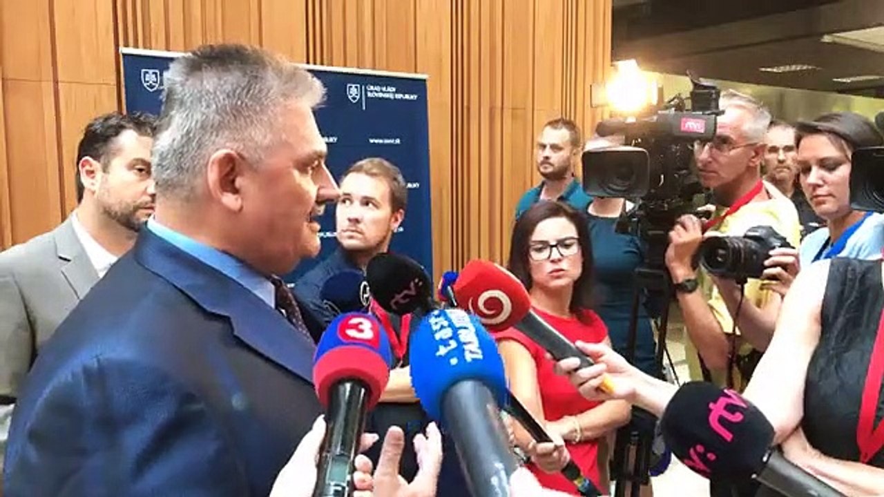 ZÁZNAM: Brífing ministra práce, sociálnych vecí a rodiny J. Richtera
