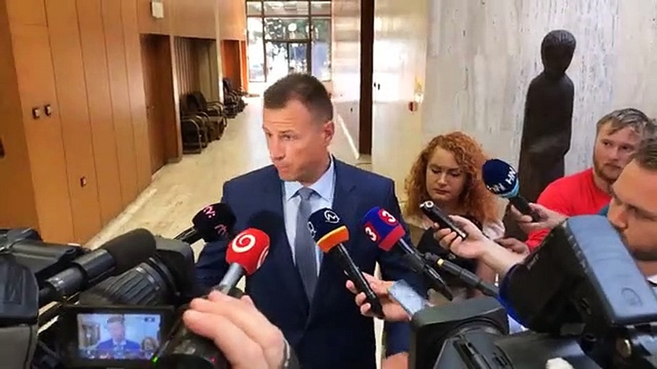 ZÁZNAM: Brífing ministra spravodlivosti Gábora Gála
