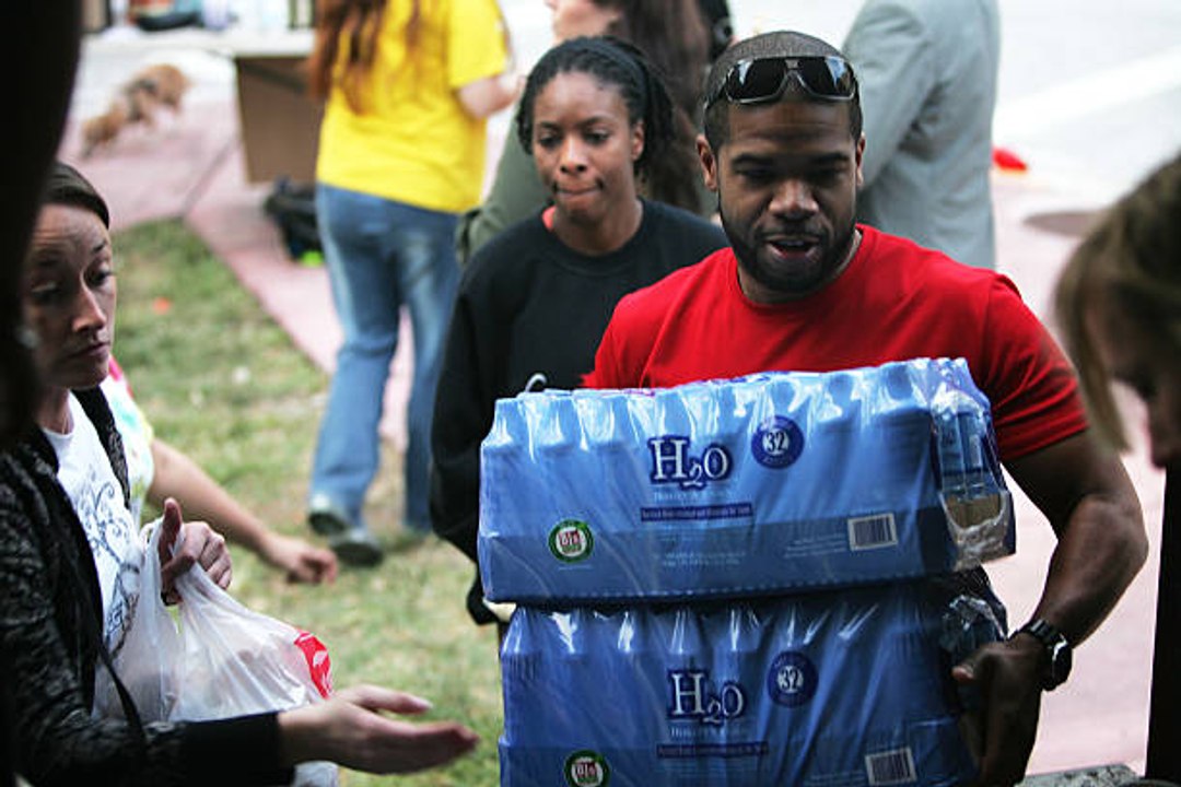 5 Ways to Help Those Affected by Hurricane Dorian