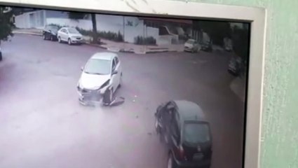 Câmera flagra grave batida no centro de Cascavel