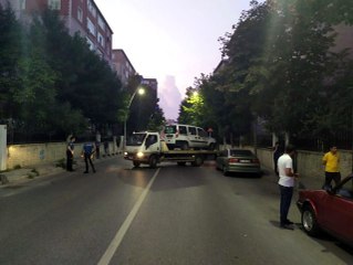 Sultangazi'de aracın yolunu kesip kurşun yağdırdılar