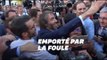 Cédric Villani acclamé à Paris par une grande foule à l'annonce de sa candidature