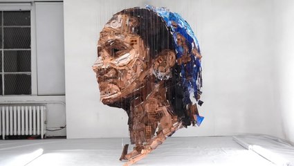 This artist’s sculptures only appear if you stand in the right spot— here's how he does it