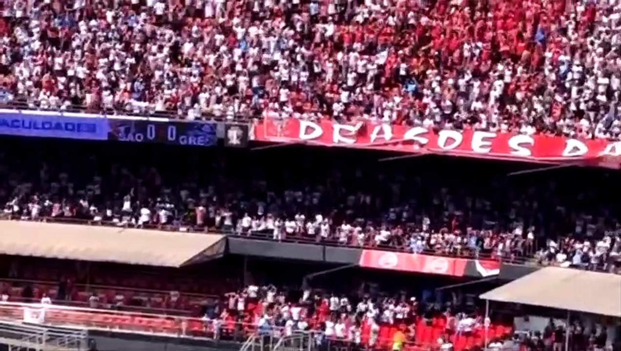 Watch Video : A soccer fan fall from 40 feet height stadium in brazil