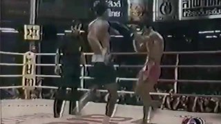 Muay Thai แสนไกล (แสนไกร) ศิษย์ครูอ๊อด VS สิงห์ดำ อ.อุกฤษณ์ (ส.ค. 37) Saengrai VS Singhdam