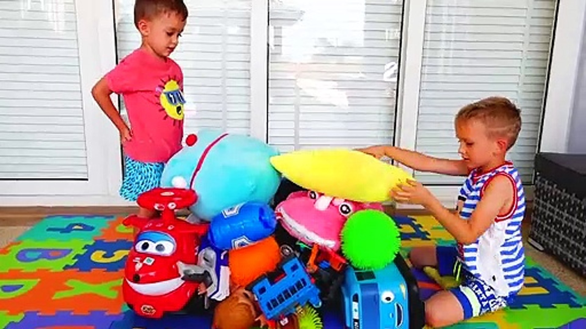 vlad and nikita pretend play with toy cars