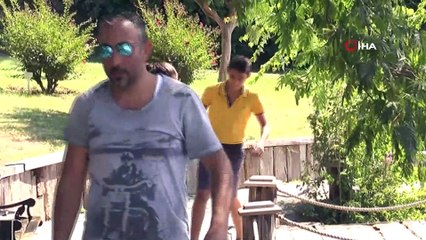 Üniversiteliler hem sosyalleşti, hem para kazandı