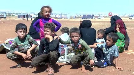 - İdlibliler Türkiye Sınırına Göçüyor- Saldırılardan Kaçan İdlibliler, Türkiye Sınırına Yakın...