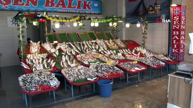 Tezgahta balık bollaşınca fiyatlar düştü