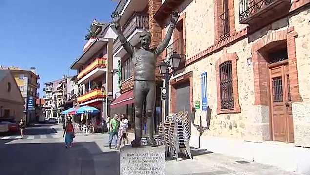 Cercedilla guarda un minuto de silencio en memoria de Blanca Fernández Ochoa