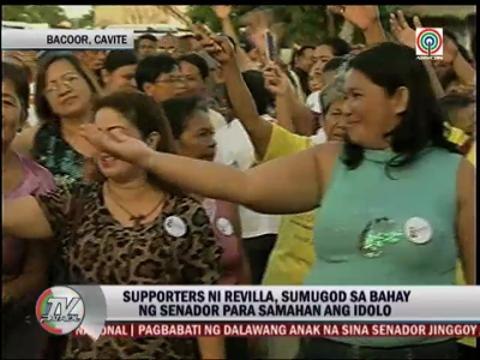 Supporters flock to Revilla's house in Bacoor, Cavite