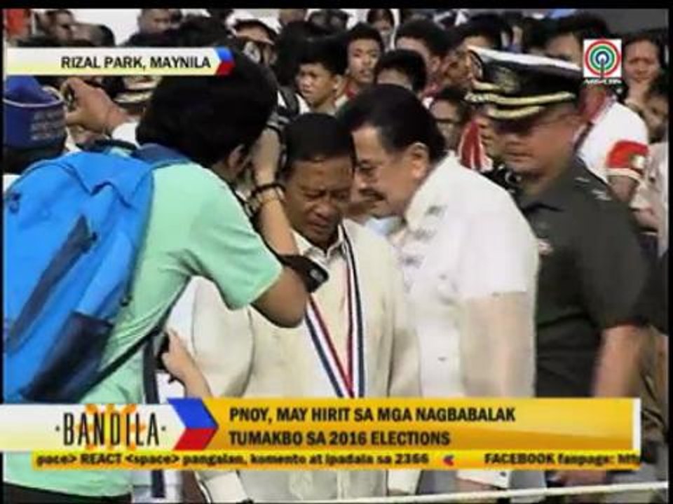 PNoy twits politician-entertainers