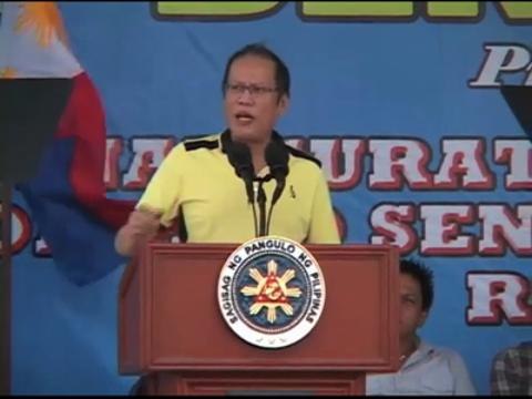 PNoy heckled during speech