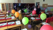 Kahramankazan'da birinci sınıf öğrencilerine hediye sürprizi - ANKARA