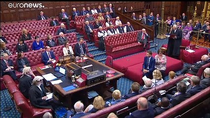 Oberhaus beschließt Gesetz gegen einen No-Deal-Brexit