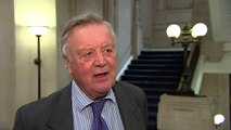 Ken Clarke says he will vote against October election