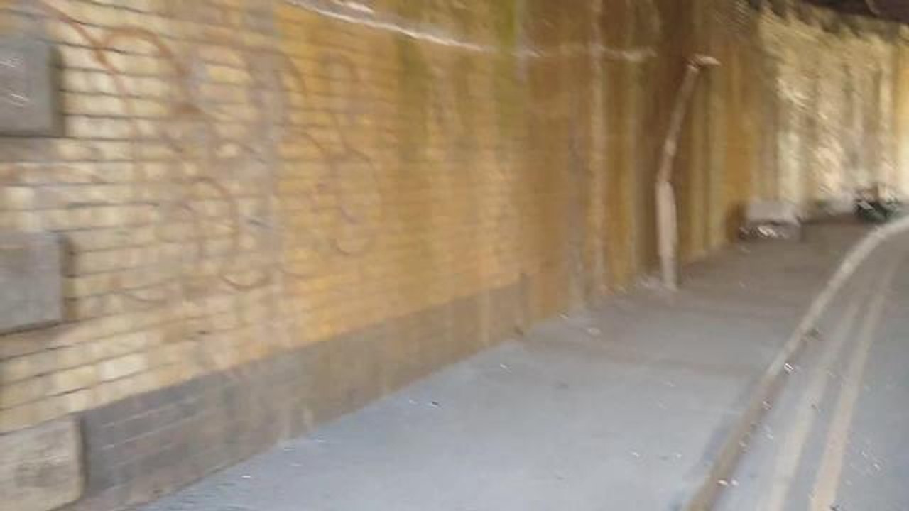 Lorry hits Globe Road bridge