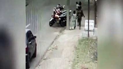 Câmera flagra momento em que gestante se machuca na Avenida Brasil