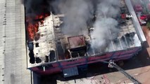 Bursa'daki tekstil fabrikası yangını havadan görüntülendi