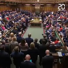 Brexit : Les députés britanniques votent pour un report de la sortie de l’UE et contre des élections anticipées