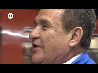 León ha sido partero de tres bebés en 38 años de labor en el Metro