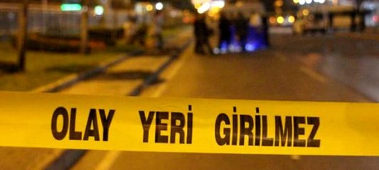 Boşanma davaları süren eşini öldürdü, birlikte yaşadığı erkeği yaraladı