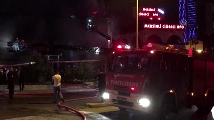 Ataşehir'de iş yeri yangını
