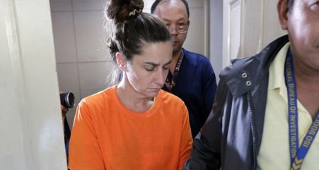 Filipinler'de bir kadın, 6 günlük bebeği el çantasında ABD'ye kaçırmak isterken yakalandı