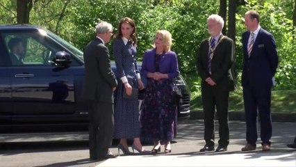 Kate Middleton s'inspire d'une robe florale de Lady Diana pour la rentrée de George et Charlotte