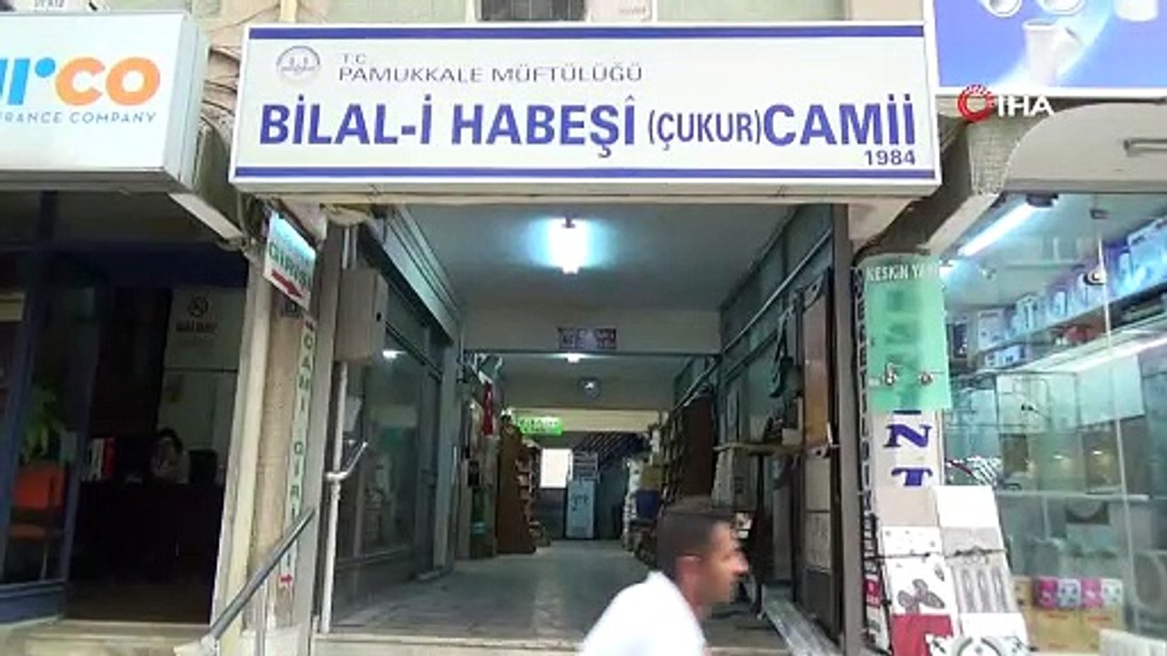 Şüpheli önce abdest aldı, sonra camideki dizüstü bilgisayarı çaldı