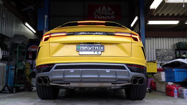 VÍDEO: Lamborghini Urus con escapes modificados ¡aún más bestia!