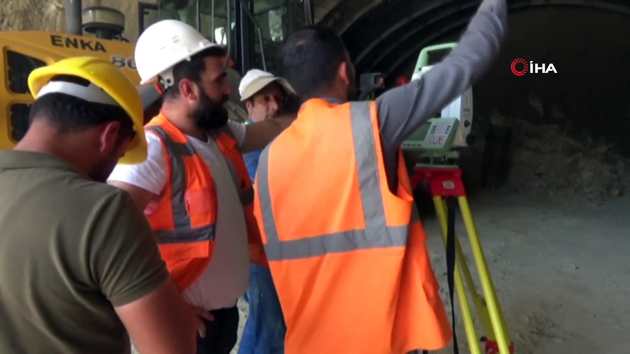 Yüksekova’nın Çileli Yolları Tarihe Karışıyor