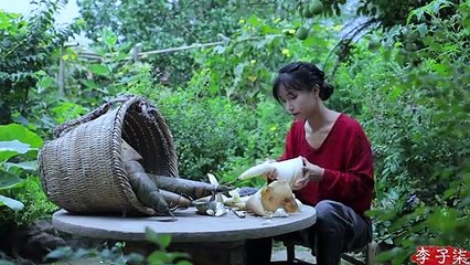 吃得满足，嗦得过瘾，辣得舒坦，就一碗柳州螺蛳粉 Liuzhou 'Luosifen' - Liziqi Channel